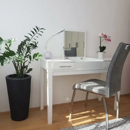 Apartment Koezponthoz Koezeli - Cool Tettye Pécs