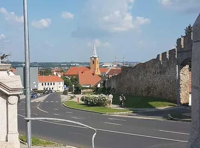 아파트 Koezponthoz Koezeli - Cool Tettye