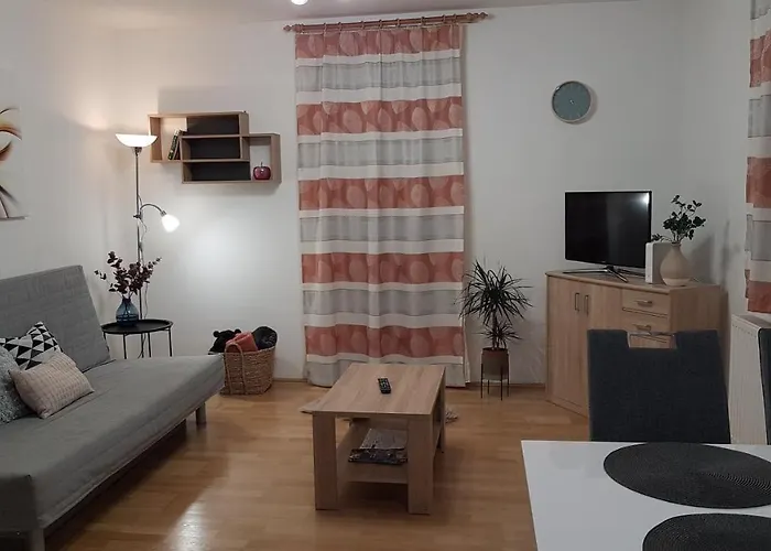 Koezponthoz Koezeli - Cool Tettye Apartament *